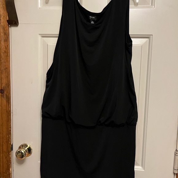 Nicole Miller Sleeveless Mini Dress sleeveless lined top super comfortable - Picture 1 of 5